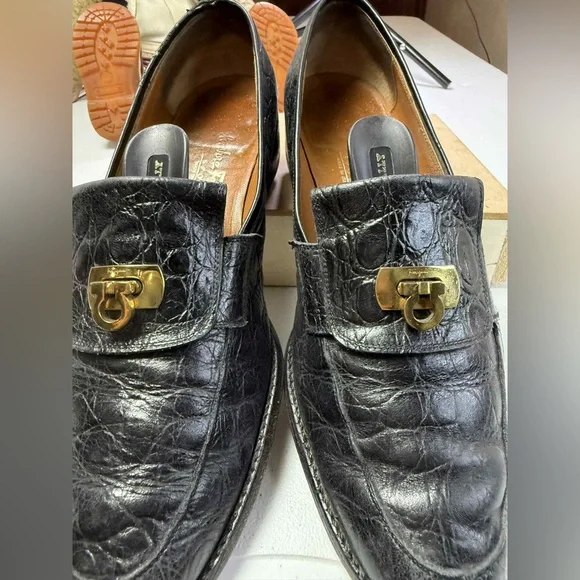 Salvatore Ferragamo Black Loafers - Picture 3 of 16